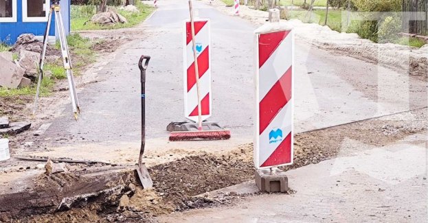 Tarnobrzeskie Przedsiębiorstwo Komunalne Sp. z o.o. zaplanowało prace przy przycince gałęzi i konarów drzew w pasie drogowym ul. Borów w Tarnobrzegu. W obu dniach, 30 września i 2 października 2026 r., od godz. 6.00 do 14.00 zamknięty będzie odcinek między ul. Warszawską a ul. Kruczą.